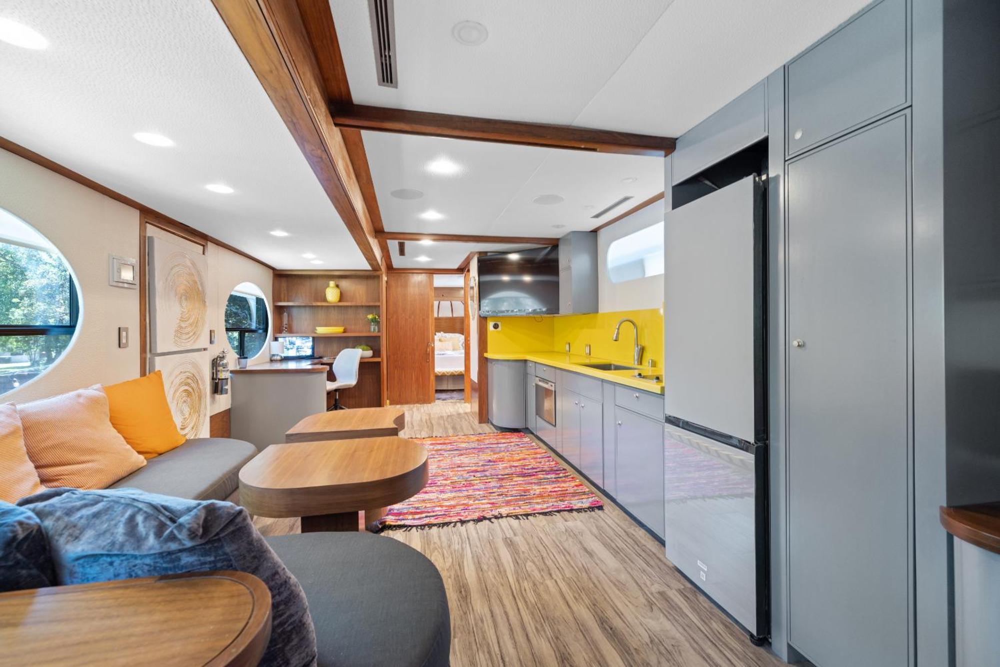 7744 Ranch Glamping Resort Austin Ruang foto
