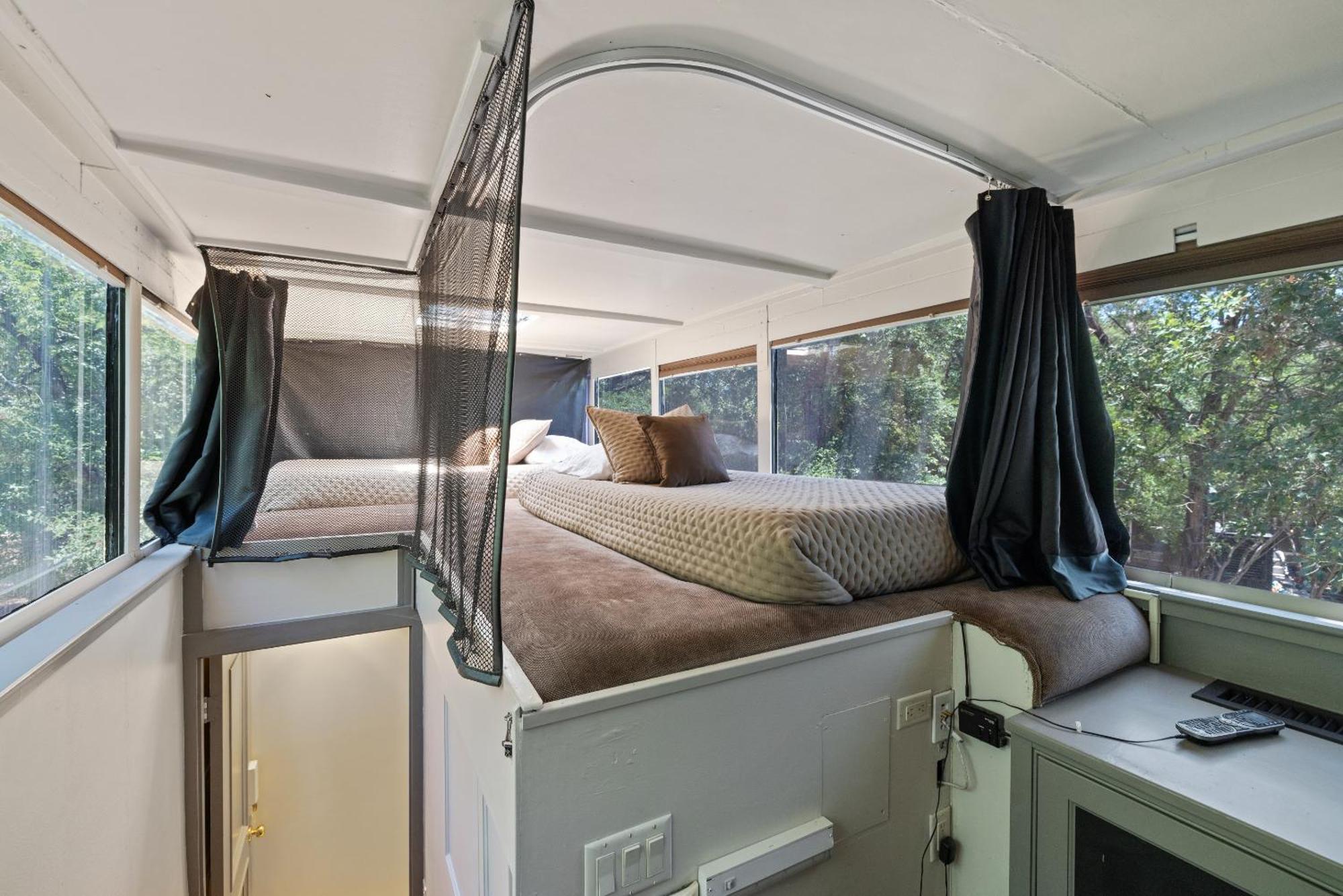 7744 Ranch Glamping Resort Austin Ruang foto