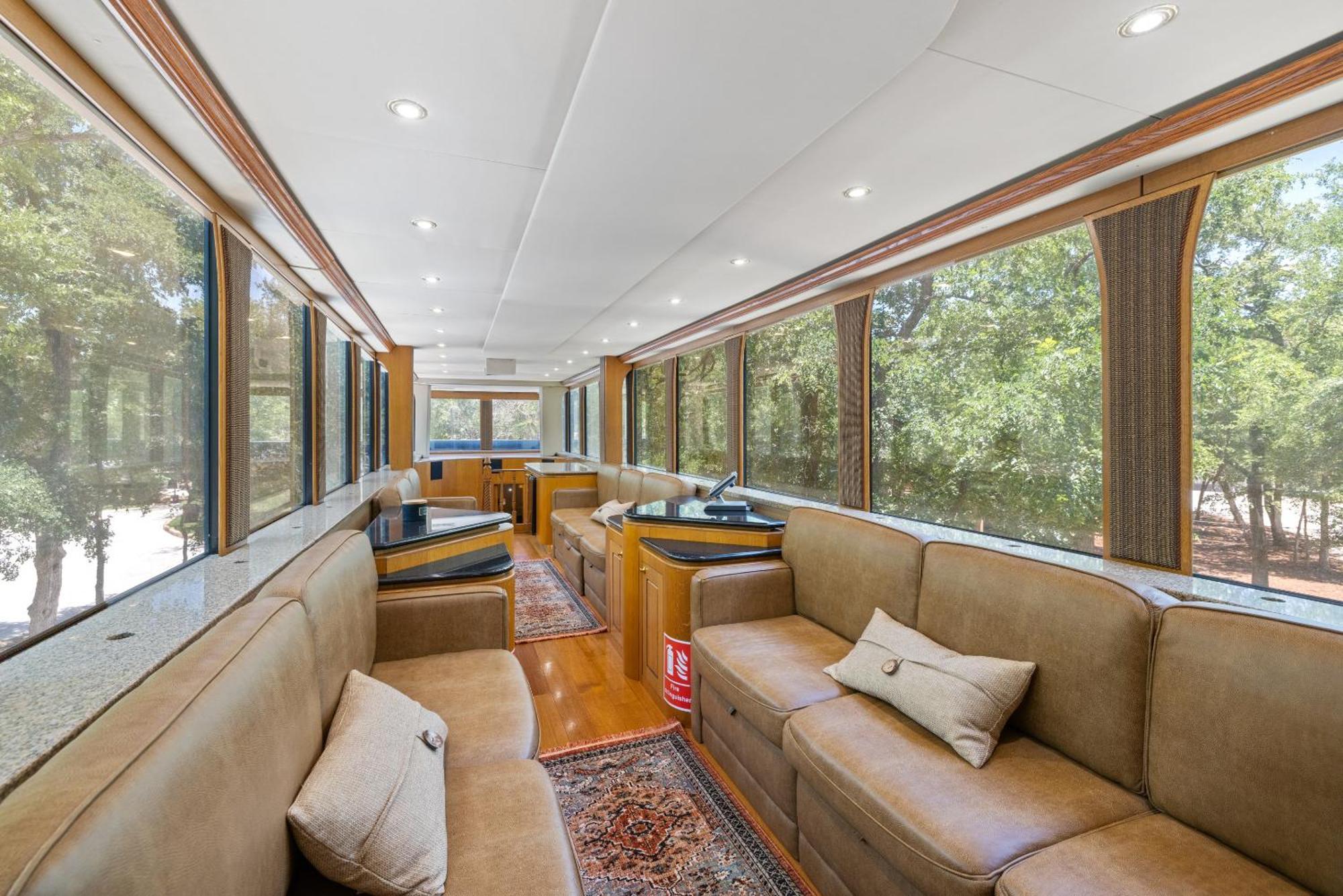 7744 Ranch Glamping Resort Austin Ruang foto