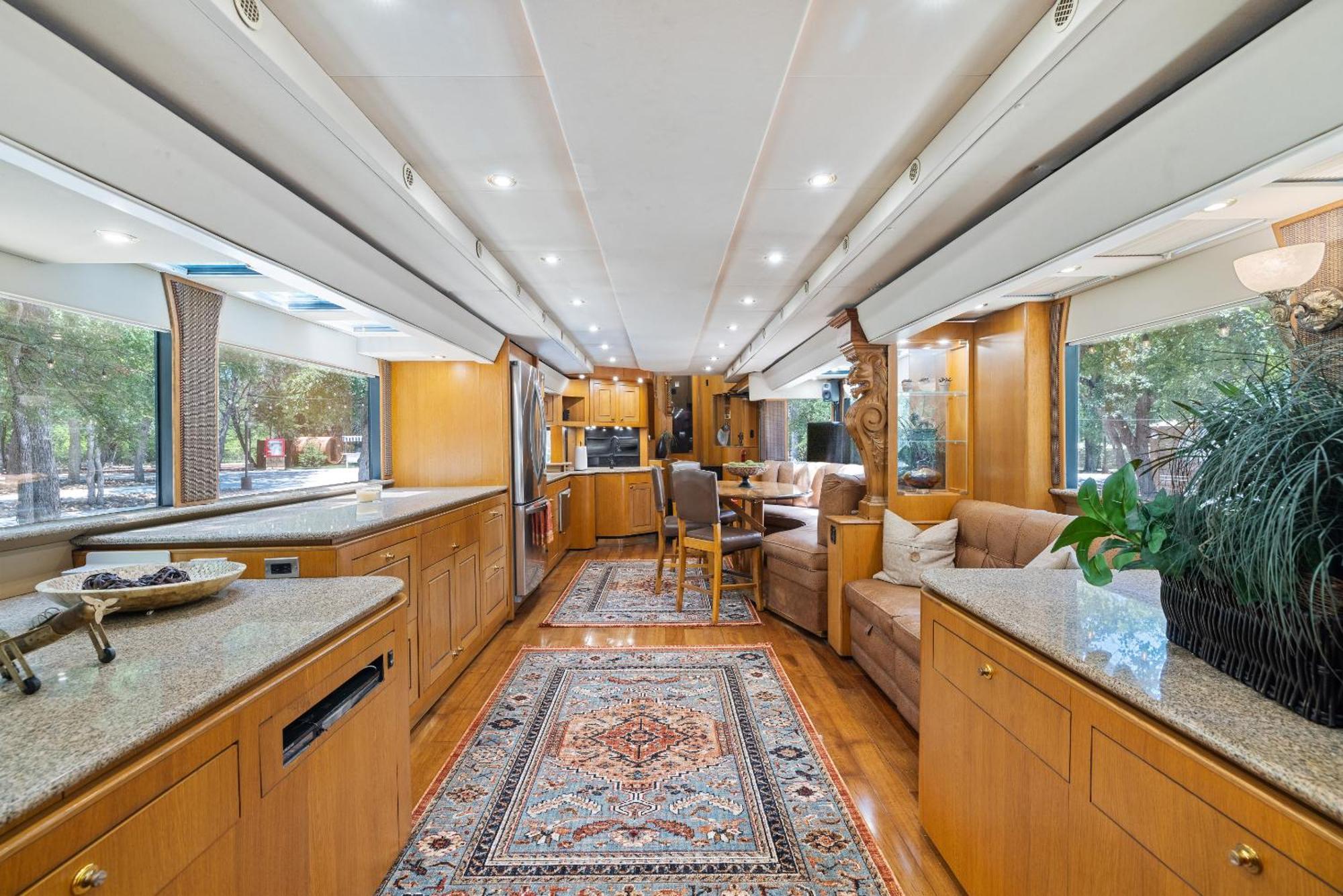 7744 Ranch Glamping Resort Austin Ruang foto